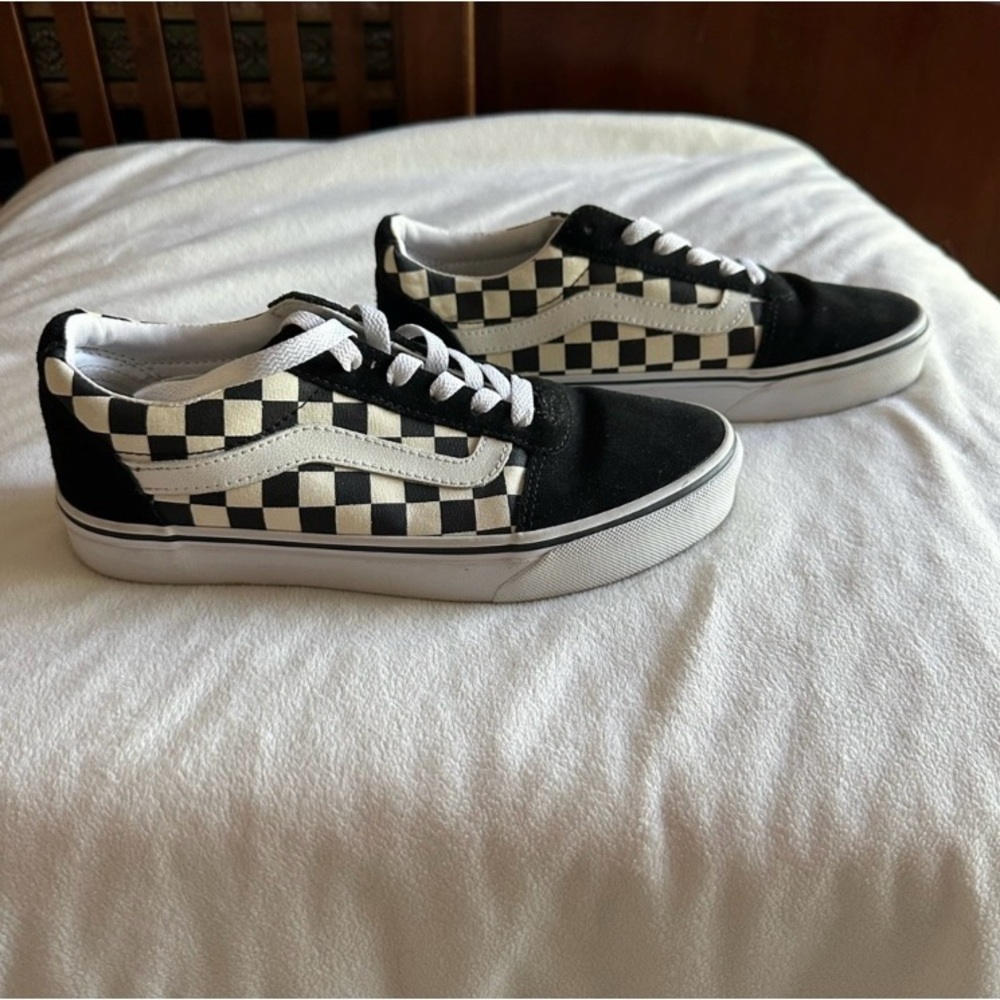Women’s Old Sokol Checkered Vans